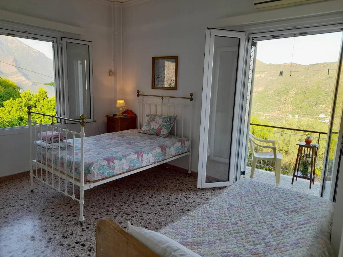 Вилла Vacation House Dionysia Эйон Экстерьер фото